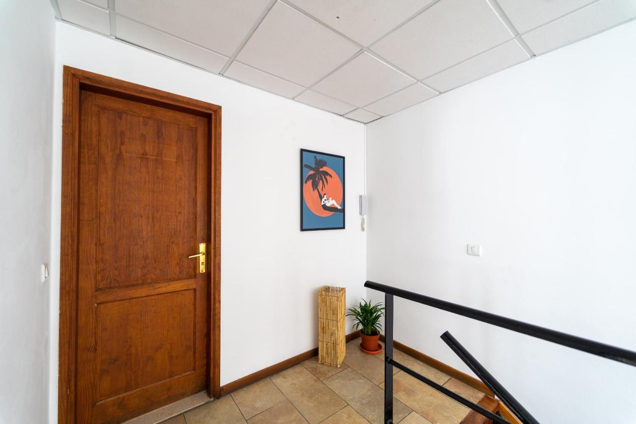 Un Lugar House Canteras - Coliving لاس بالماس دي غران كاناريا المظهر الخارجي الصورة